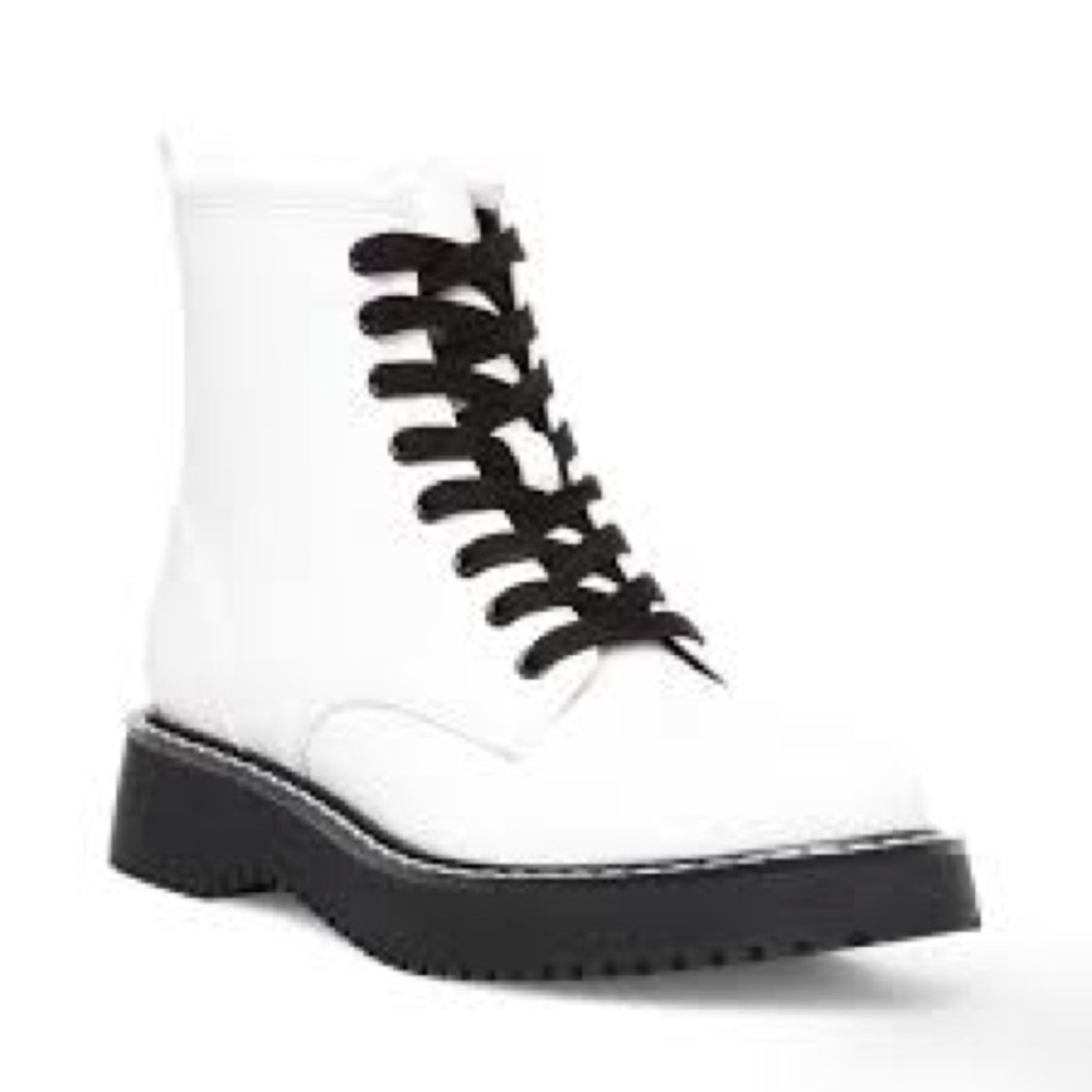 White Lace-Up Ankle Boots madden NYC.